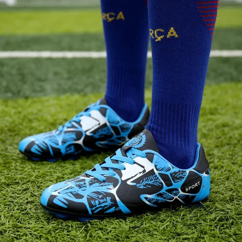 New Men Soccer Shoes Kids Cleats Grass Adult Professional Football Boots Ultralight Non-Slip Boys Training Shoes Drop 31-43