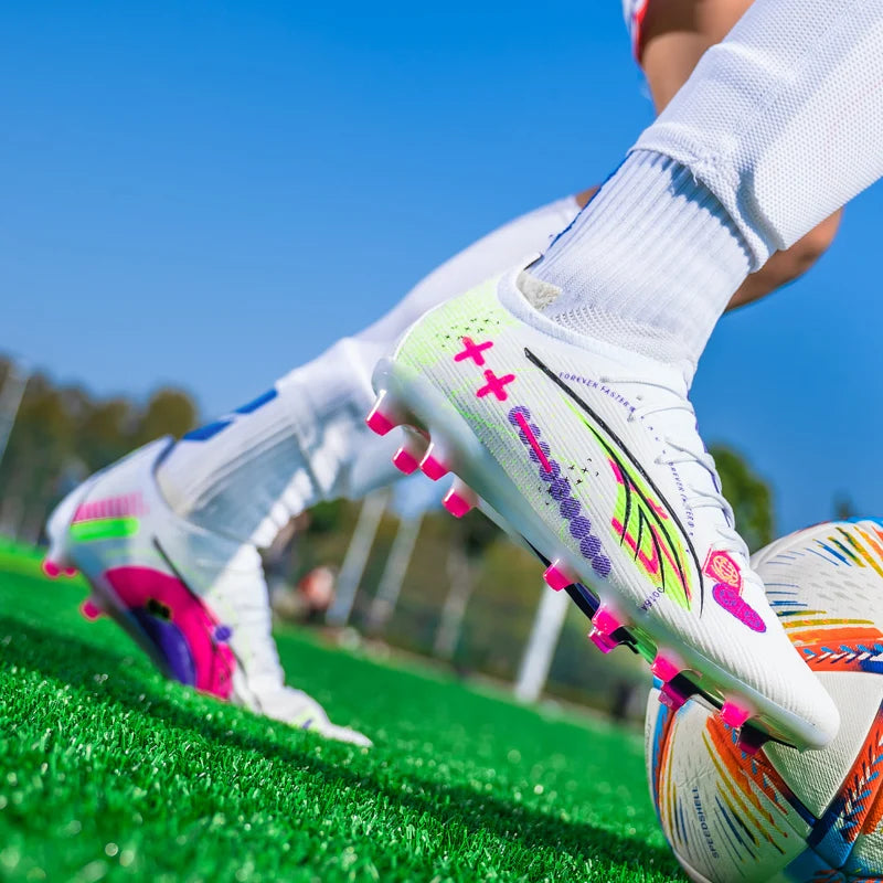 Men TF/FG Football Field Boots Society Cleats Professional Soccer Shoes Grass Training Football Shoes Ultralight Indoor Sneaker