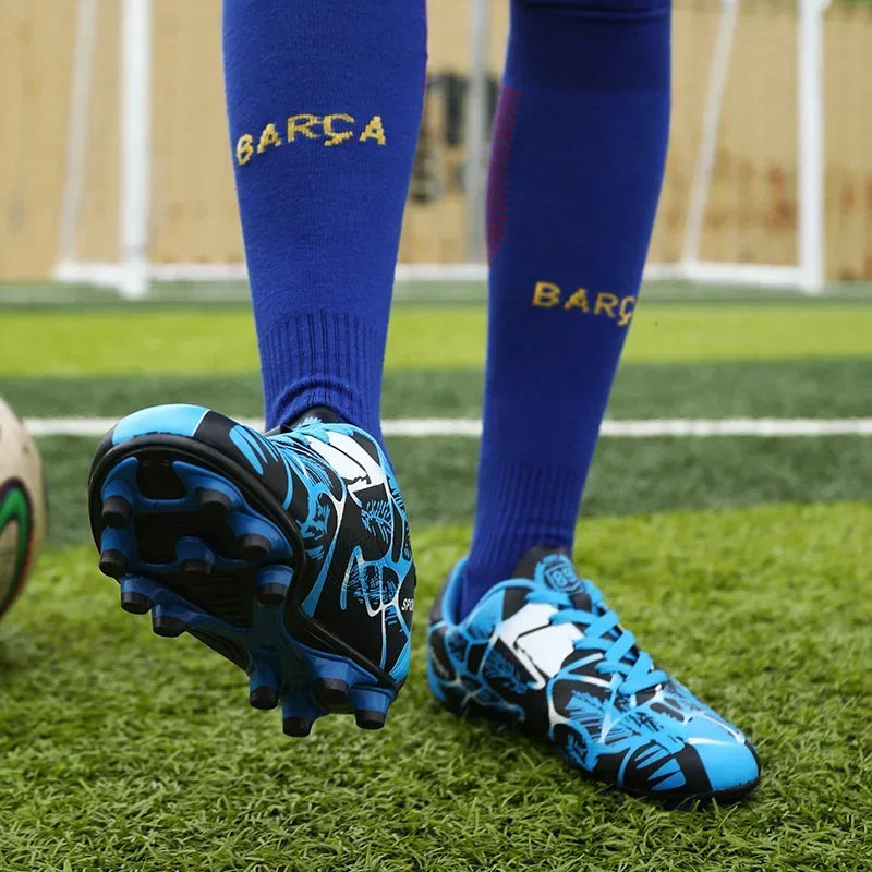 New Men Soccer Shoes Kids Cleats Grass Adult Professional Football Boots Ultralight Non-Slip Boys Training Shoes Drop 31-43